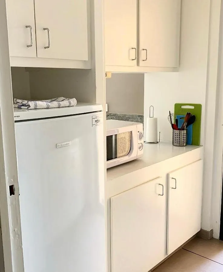 Les Sarments Apartment Le Lavandou 0*,
