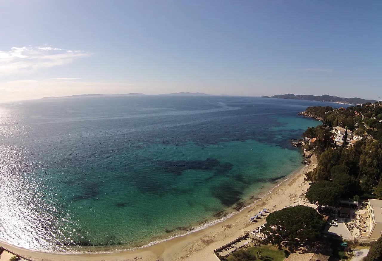 Les Sarments Apartment Le Lavandou France